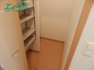 Ｓｔｅｐ　Ｋｏｕｍｅの物件内観写真